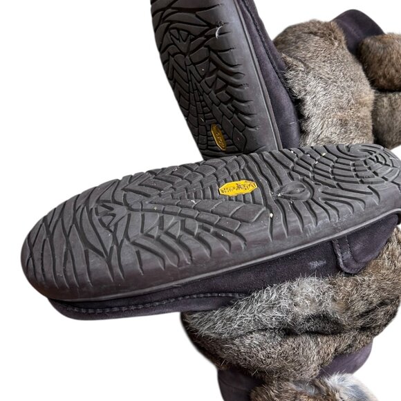 Manitobah Mukluks Short Suede Fur Boots - Waterproof Winter Boots - Picture 4 of 6